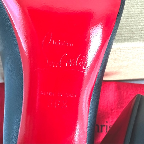 NWT Christian Louboutin Apostrophy Black Leather Pointed Red-Sole Pumps - Picture 13 of 16